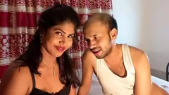play Amateur ebony Mst Sumona en blanke lul Manik Mia in intens poesje neuken