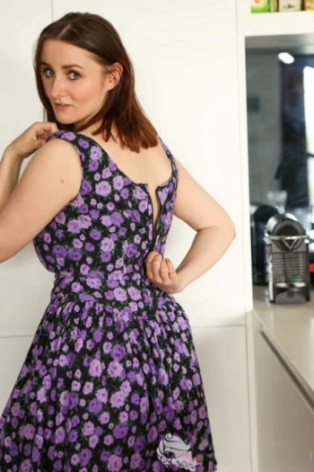 Pornstar Aeryn Walker